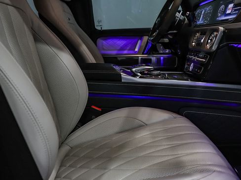 Certified 2022 Mercedes-Benz G 63 AMG 4MATIC image 19
