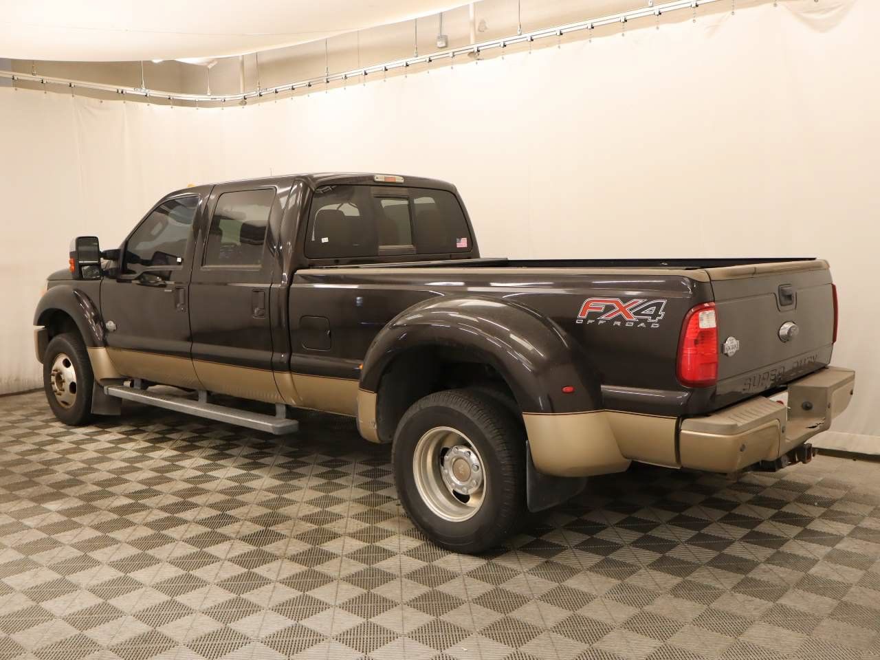 Used 2013 Ford F450 King Ranch w/ King Ranch w/Chrome Pkg AWD/4WD image 3