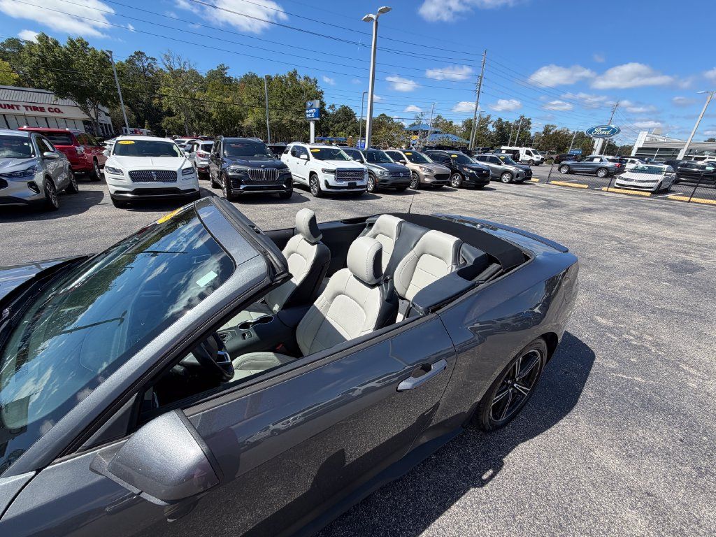 Used 2024 Ford Mustang Premium RWD image 34