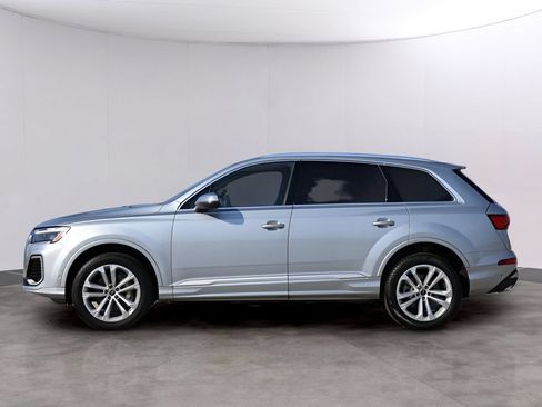 Used 2025 Audi Q7 3.0T Premium Plus AWD/4WD image 4