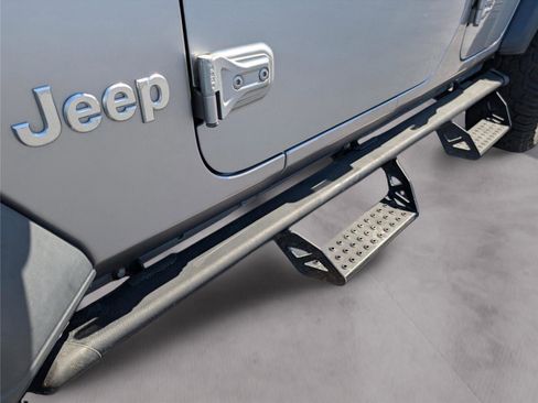 Used 2020 Jeep Wrangler Unlimited Sport S image 11