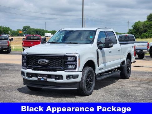 New 2026 Ford F250 Lariat w/ Black Appearance Package AWD/4WD image 3