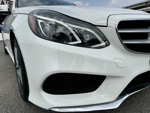 Used 2015 Mercedes-Benz E 400 4MATIC Sedan image 11