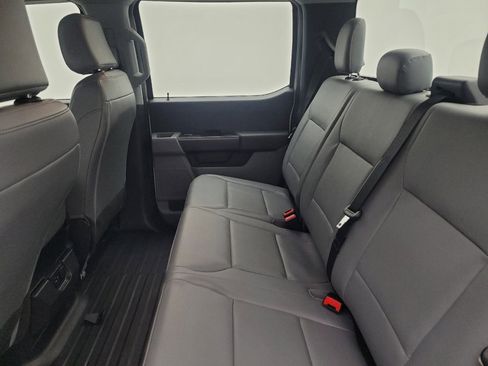 Used 2022 Ford F150 XL w/ Equipment Group 101A High RWD image 18