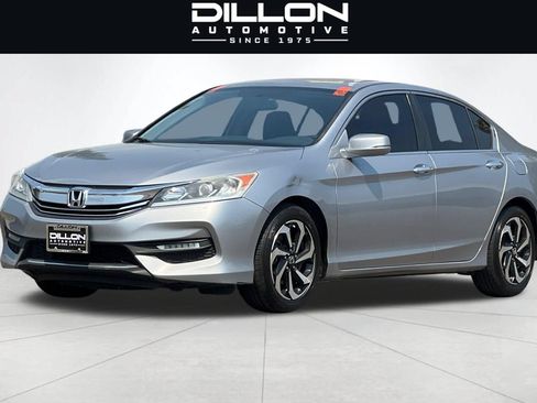 Used 2016 Honda Accord EX image 8