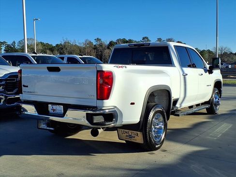 Used 2024 Chevrolet Silverado 3500 LTZ w/ LTZ Convenience Package image 5