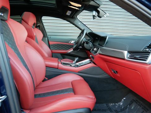 Used 2022 BMW X6 M w/ Competition Package image 26