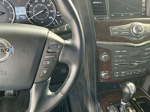 Used 2020 Nissan Armada SL w/ Premium Package image 21