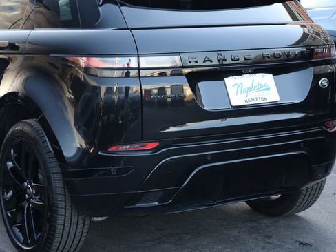 Used 2023 Land Rover Range Rover Evoque R-Dynamic SE image 7