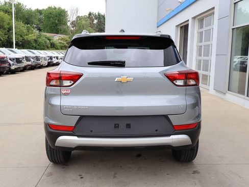 New 2026 Chevrolet TrailBlazer LT w/ Convenience Package AWD/4WD image 9