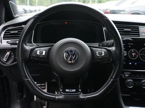 Used 2019 Volkswagen Golf 4-Door AWD/4WD image 14