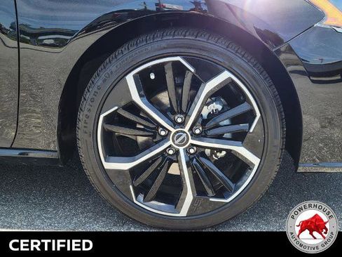 Used 2024 Nissan Altima 2.5 SR FWD image 12