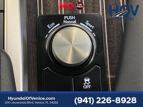 Used 2022 Lexus RX 350L Luxury w/ Accessory Package (Z1) FWD image 38
