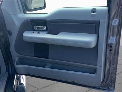 Used 2006 Ford F150 XLT RWD image 21