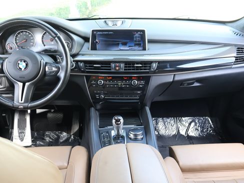 Used 2017 BMW X5 M AWD/4WD image 16