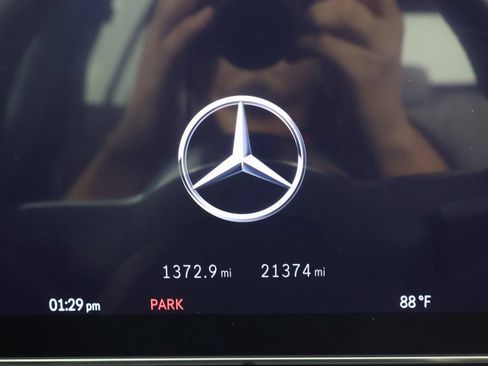 Certified 2024 Mercedes-Benz C 300 4MATIC Sedan image 17