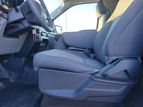 Used 2023 Ford F150 XL image 12