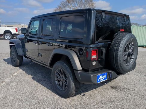 New 2025 Jeep Wrangler Sport S image 5