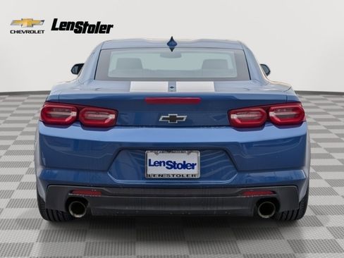Used 2023 Chevrolet Camaro LT image 4