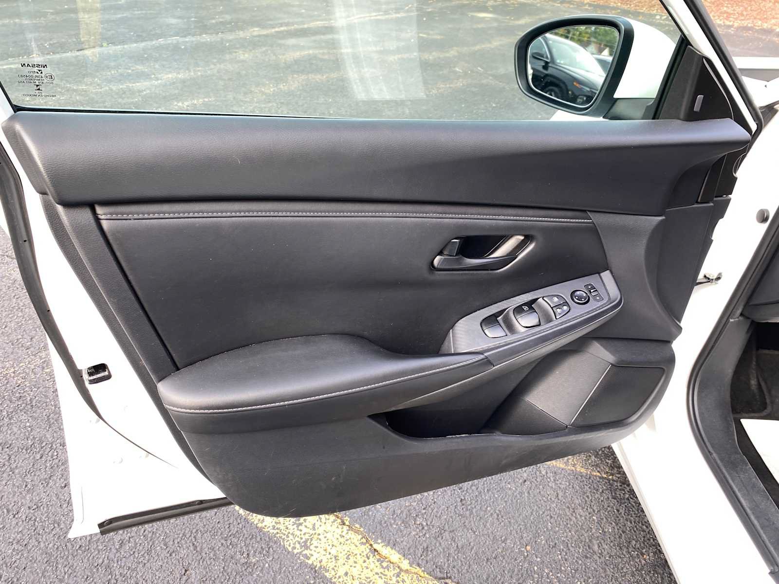 Used 2024 Nissan Sentra S FWD image 27