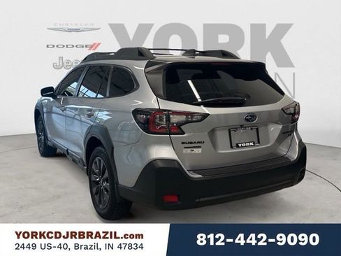 Used 2025 Subaru Outback Onyx Edition XT w/ Popular Package #2 AWD/4WD image 3