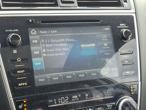 Used 2018 Subaru Outback 3.6R Touring image 18