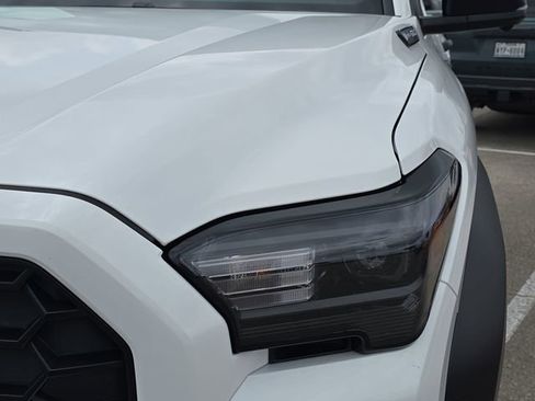 New 2026 Toyota 4Runner TRD Off-Road Premium image 32