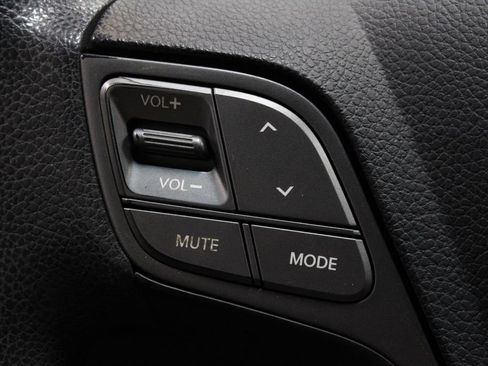 Used 2018 Hyundai Santa Fe Sport AWD/4WD image 25