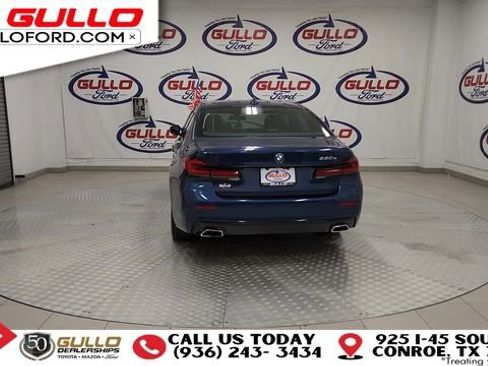 Used 2021 BMW 530e w/ Executive Package image 7