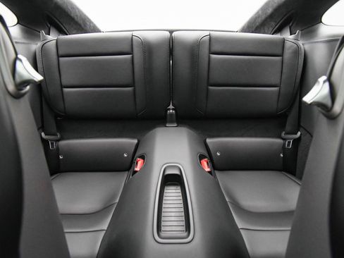 Used 2017 Porsche 911 Carrera S image 15