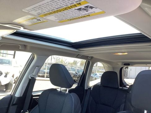 Used 2019 Subaru Forester Premium image 21