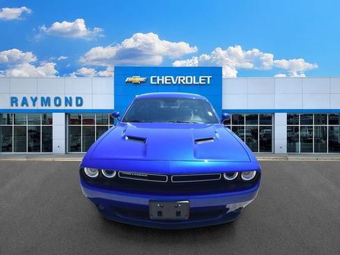 Used 2022 Dodge Challenger SXT w/ Plus Package AWD/4WD image 8