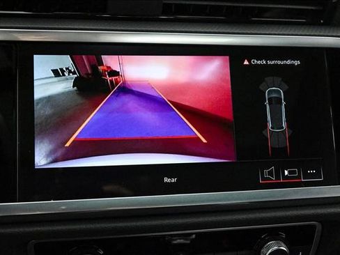 Certified 2025 Audi Q3 2.0T Premium w/ Convenience Package image 13