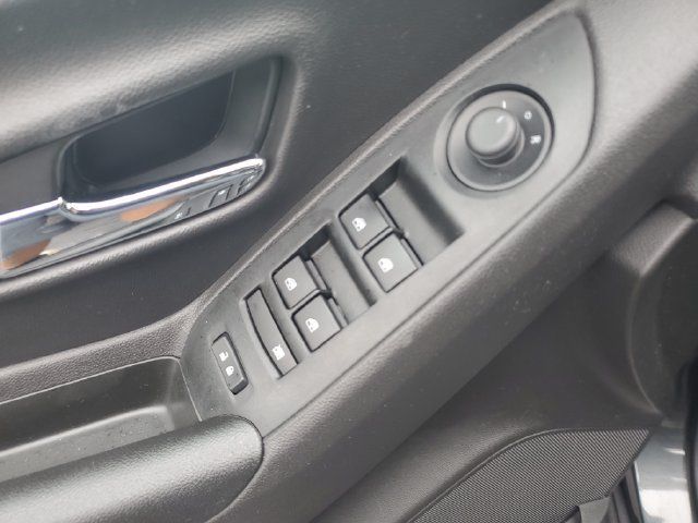 Used 2020 Chevrolet Trax LS w/ Tint and Cruise Package FWD image 20
