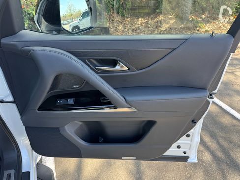 Used 2024 Lexus LX 600 MARK LEVINSON SOUND / APPEARAN w/ Appearance Package image 50