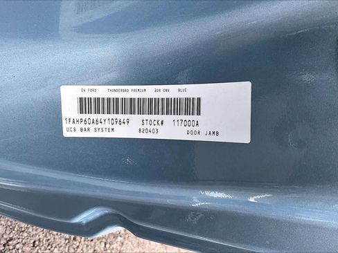 Used 2004 Ford Thunderbird Deluxe image 29