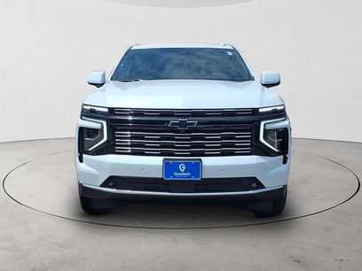New 2026 Chevrolet Suburban High Country w/ LPO, Illumination Package