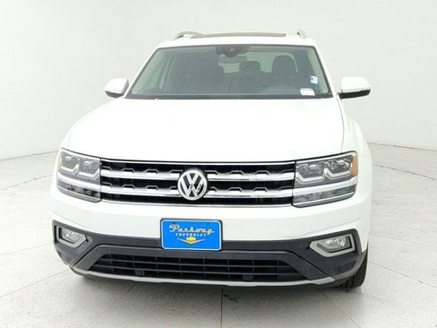 Used 2018 Volkswagen Atlas SEL image 2