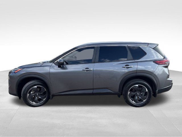Certified 2024 Nissan Rogue SV w/ SV Premium Package FWD image 5