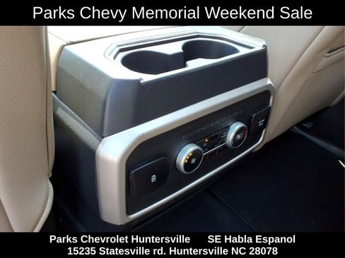 Used 2024 Ford Expedition Limited AWD/4WD image 24
