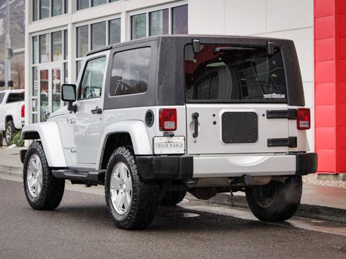 Used 2010 Jeep Wrangler Sahara image 5