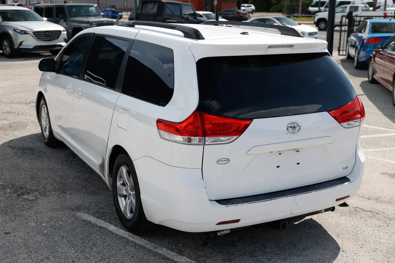 Used 2014 Toyota Sienna LE FWD image 4