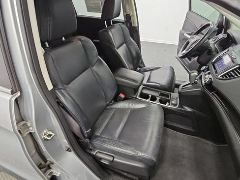 Used 2015 Honda CR-V Touring image 41