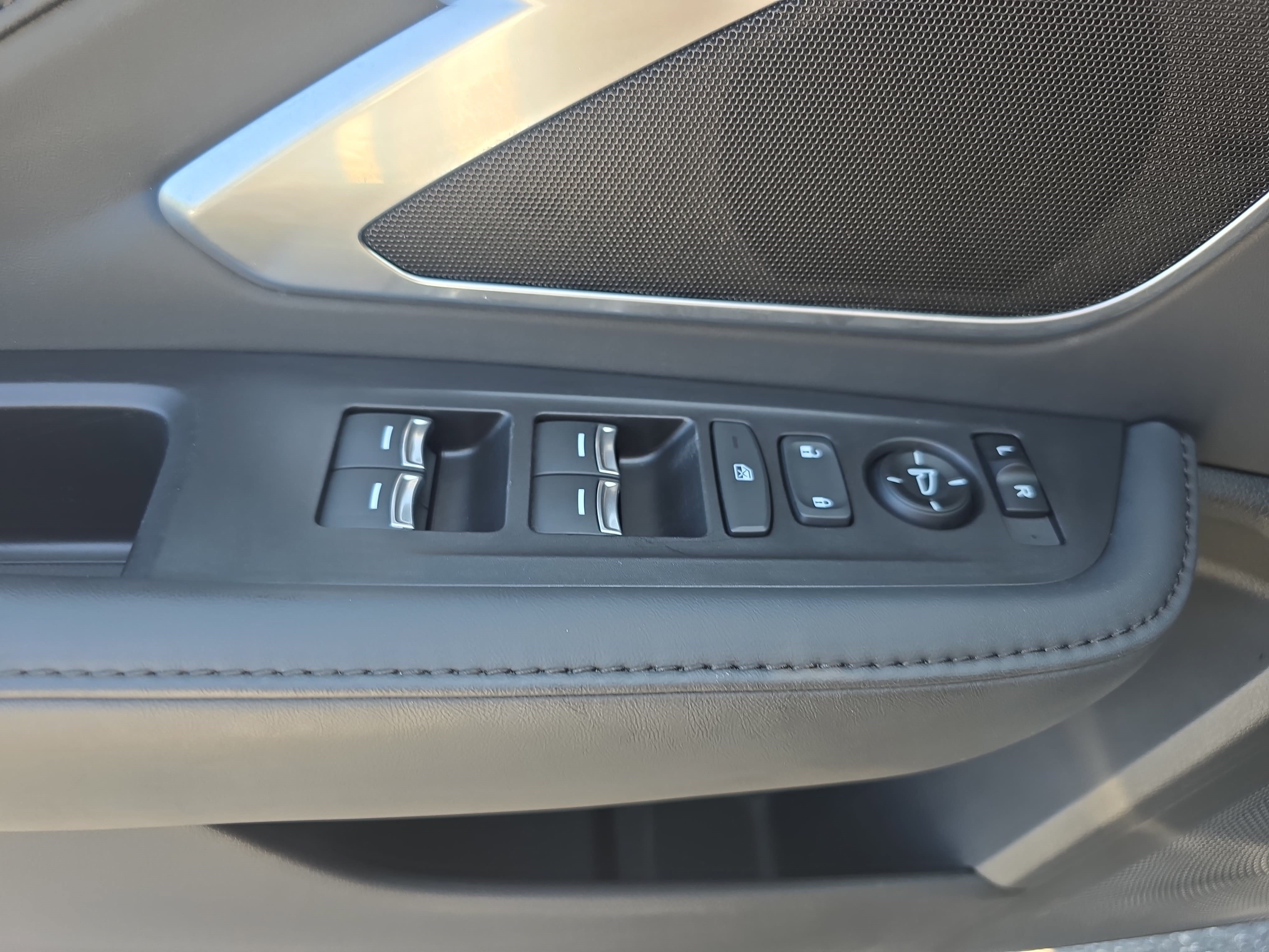 Used 2021 Acura RDX AWD image 27