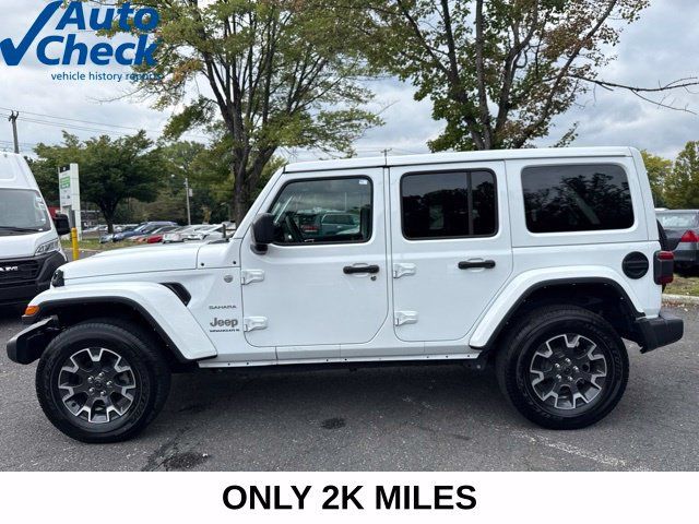 Used 2024 Jeep Wrangler Unlimited Sahara AWD/4WD image 20
