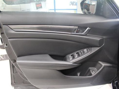 Certified 2022 Honda Accord Sport image 15