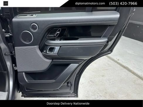 Used 2019 Land Rover Range Rover Supercharged AWD/4WD image 27