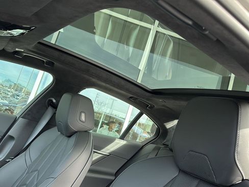 New 2026 BMW 530i w/ M Sport Package image 27