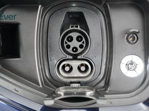 Used 2023 Ford F150 Lightning XLT w/ Equipment Group 312A High image 11