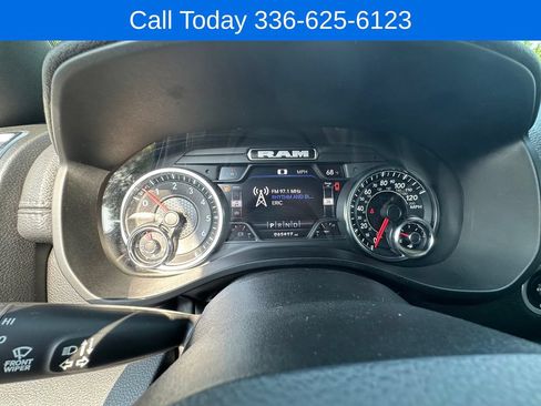 Used 2023 RAM 1500 Laramie AWD/4WD image 17